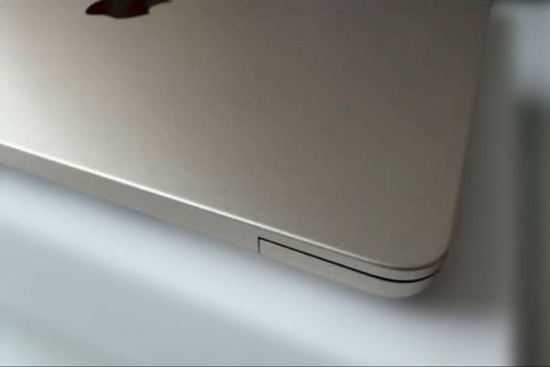 【ほぼ未使用】MacBook Air M4 13 16GB 256GB 即購入可
