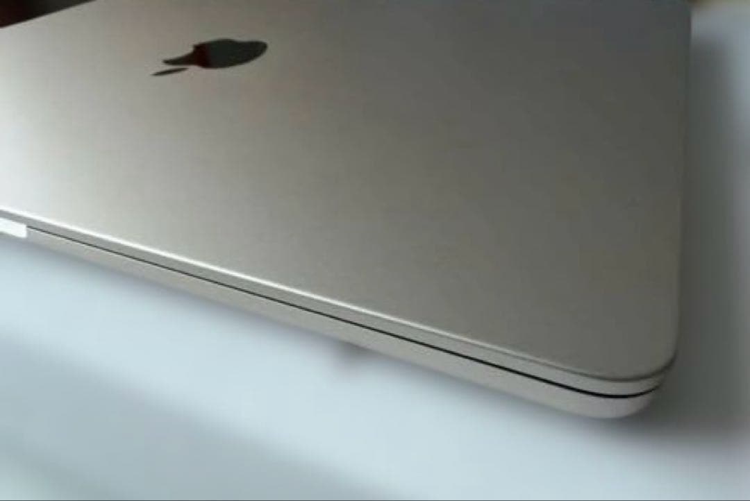 【ほぼ未使用】MacBook Air M4 13 16GB 256GB 即購入可