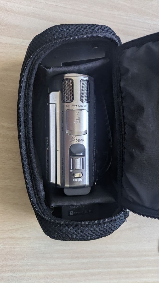 SONY デジタルビデオカメラHDR-CX560 リモコン付三脚VCT-60AV