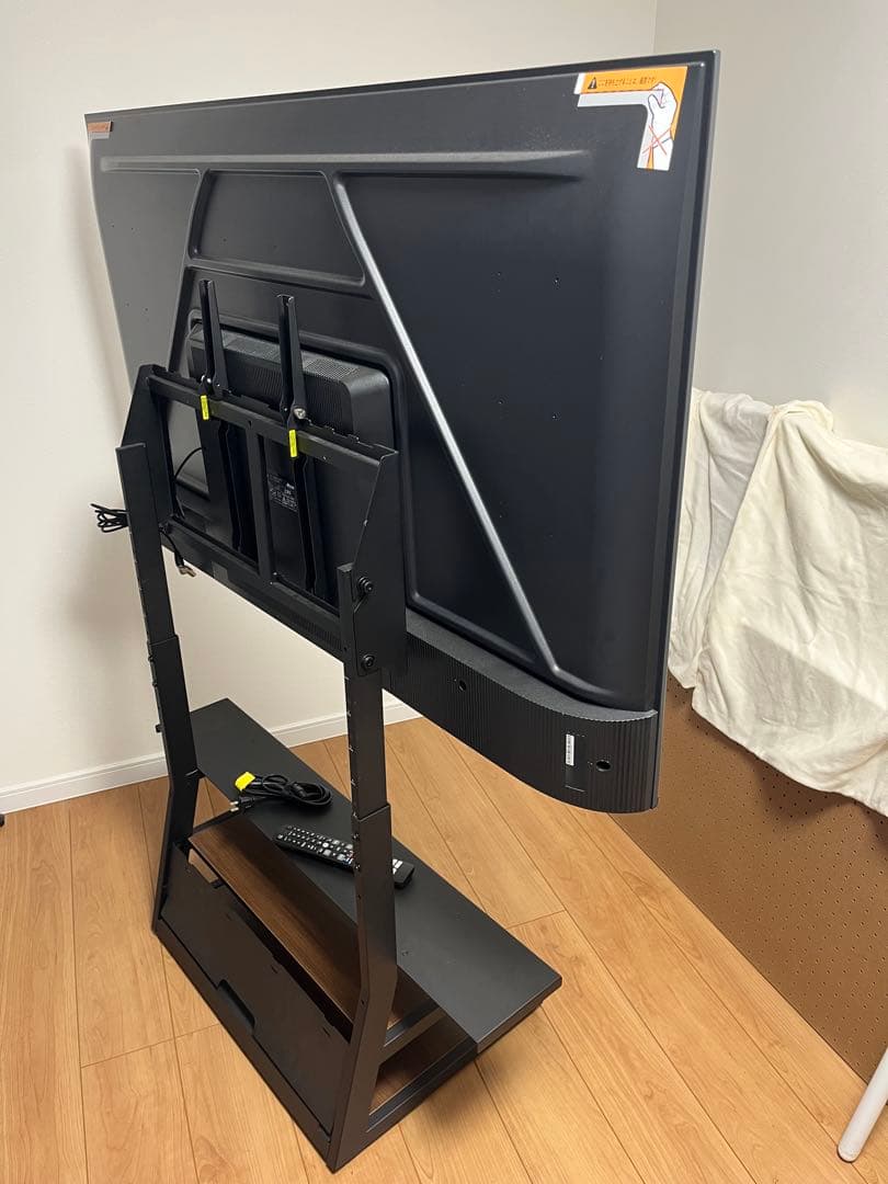 WALL/M1 CASTER/壁寄せテレビスタンド