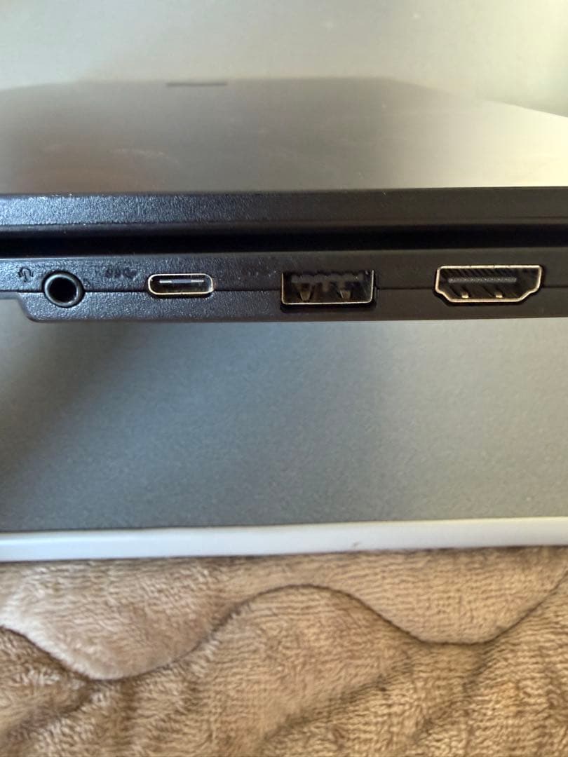 ASUS Vivobook ノートPC