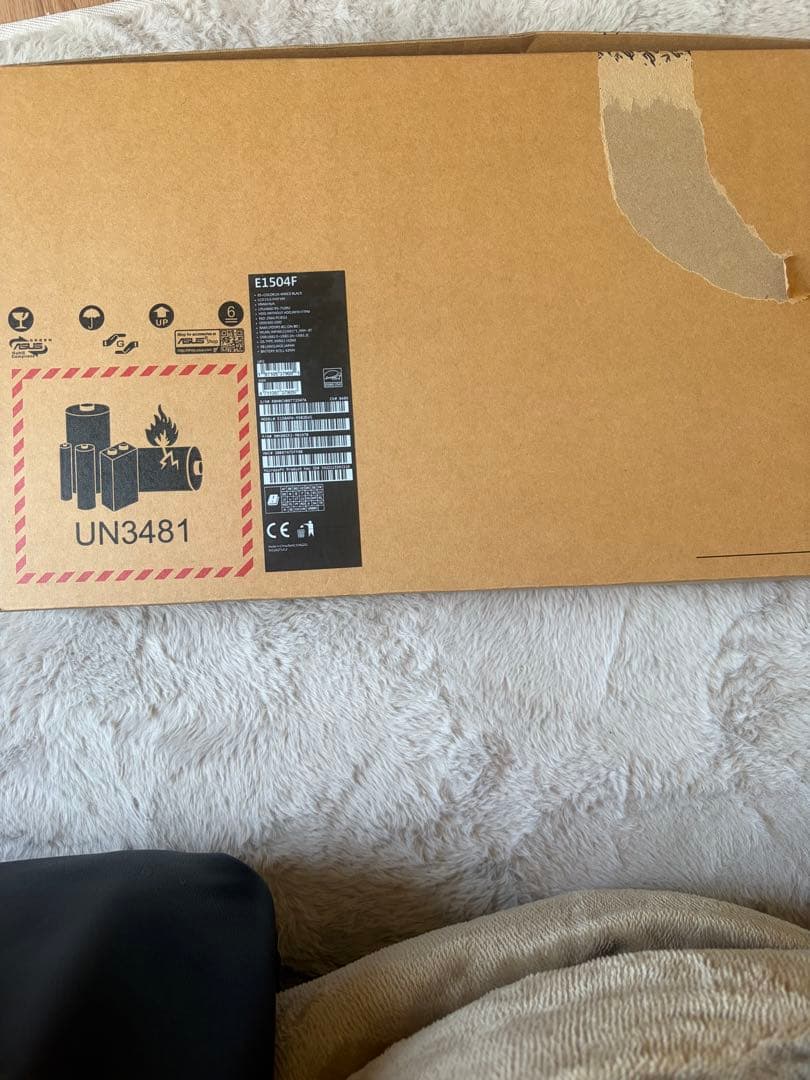 ASUS Vivobook ノートPC