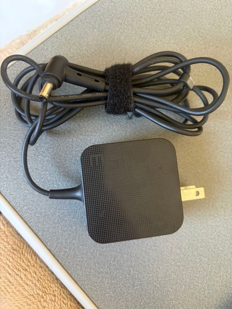 ASUS Vivobook ノートPC