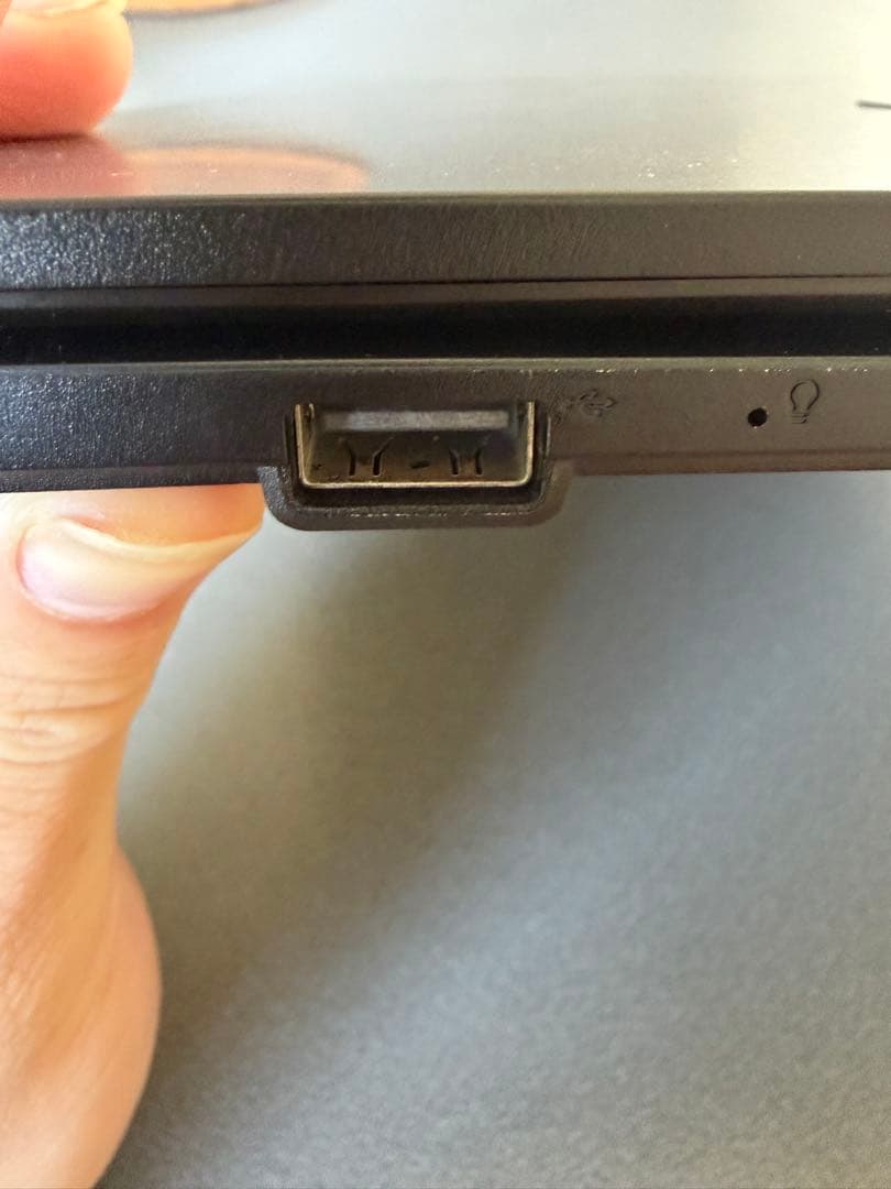 ASUS Vivobook ノートPC