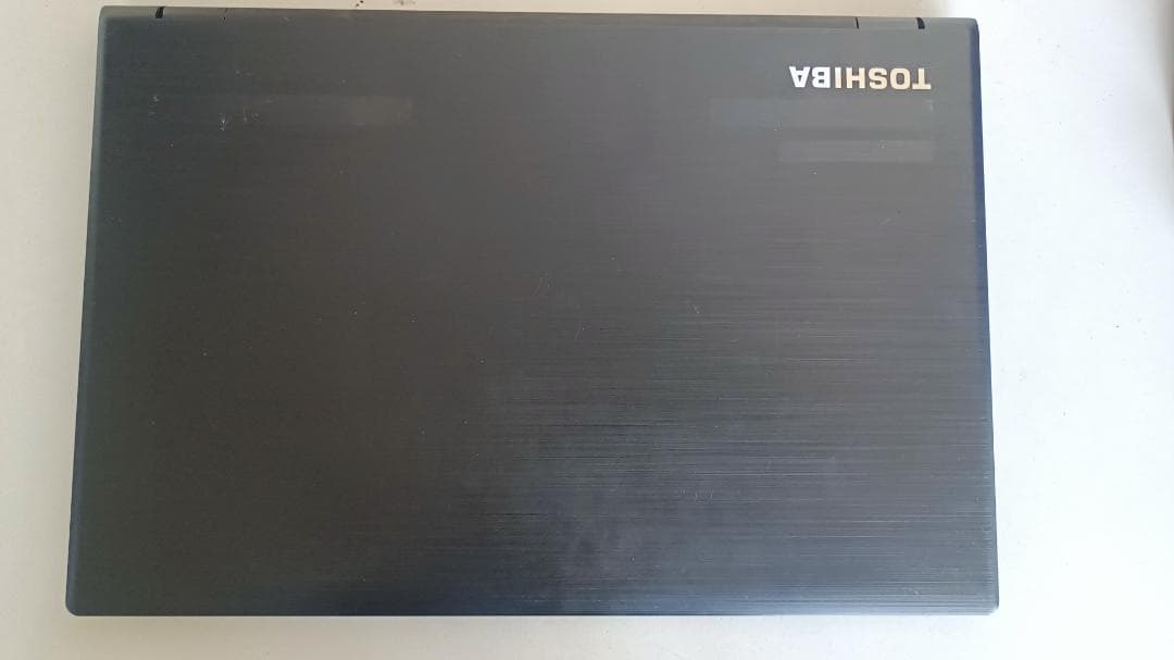 美品ノートパソコンTOSHIBA第五世代Core i5 SSD256メモリ16G