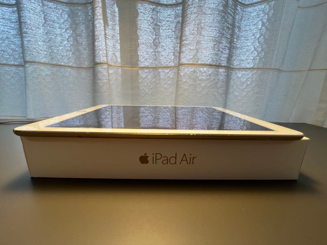 iPad本体 iPad Air2 Wi-Fi Cellular 64GB Gold