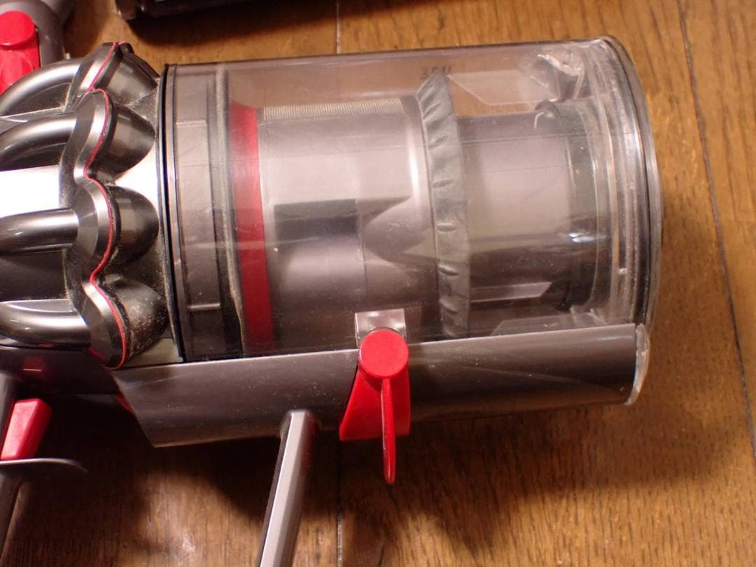 Dyson SV12 コードレス　スティッククリーナー