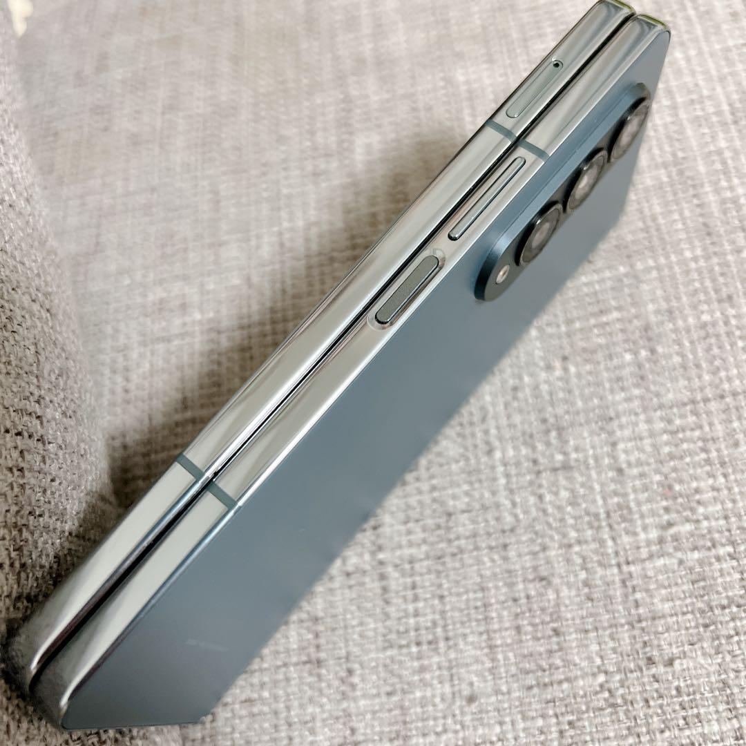 (美品おまけ付き)Galaxy Z Fold4 グレイグリーン 256GB