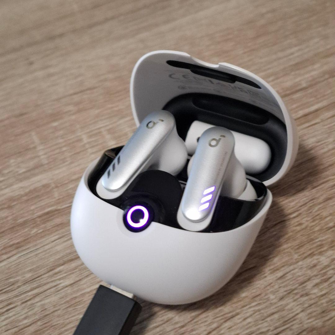 ワイヤレスゲーミングイヤホン soundcore VR P10