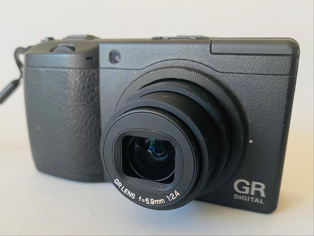 GR DIGITAL II 〔中古品〕動作確認済み