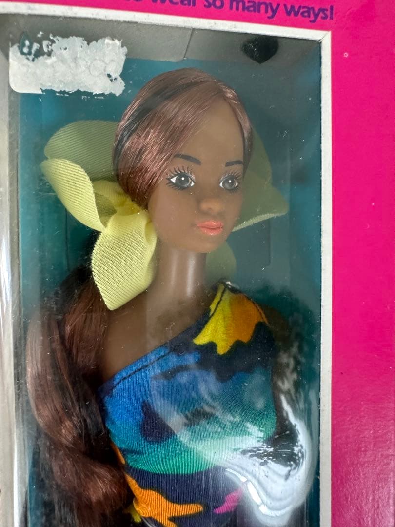 1985年ヴィンテージ Barbieバービー トロピカル　ハワイ　アンティーク