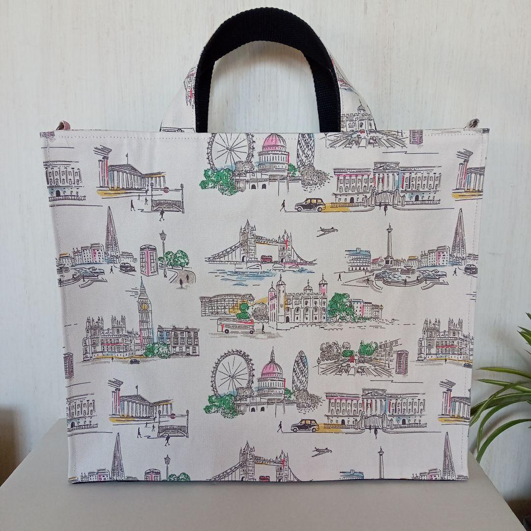 専用品　紙袋風トートバック　ハンドメイド