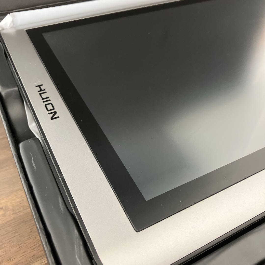 液タブ・ペンタブ HUION KAMVAS 16