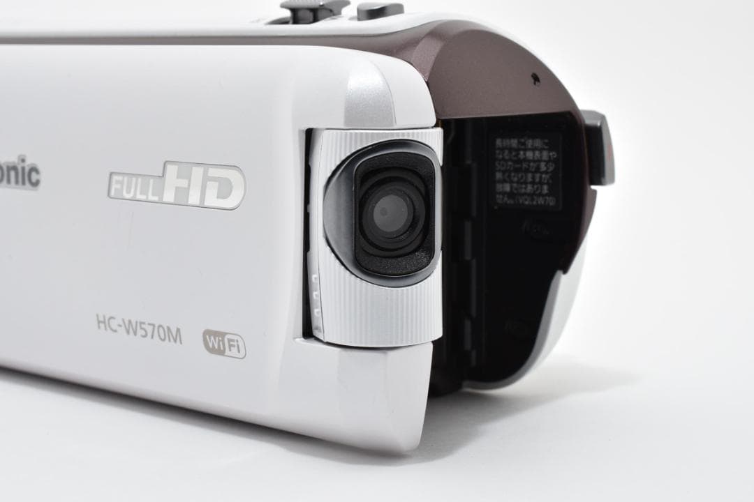 【美品】Panasonic ビデオカメラ HC-W570M　ホワイト　動作確認済
