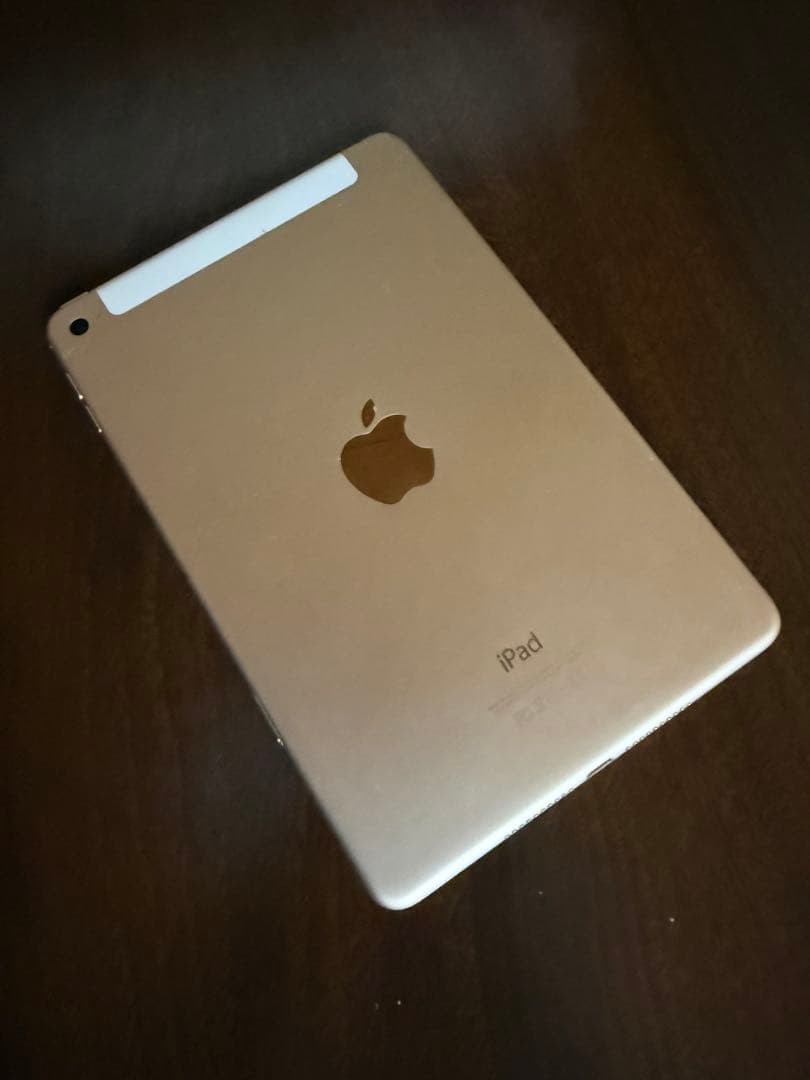 iPad mini 4 ゴールド 本体 128GB