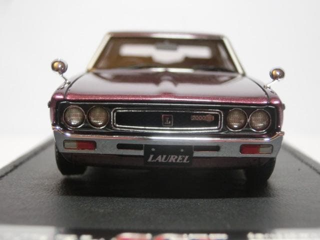 イグニッションモデル 1/43 IG1908 日産ローレル2000SGX紫 箱付