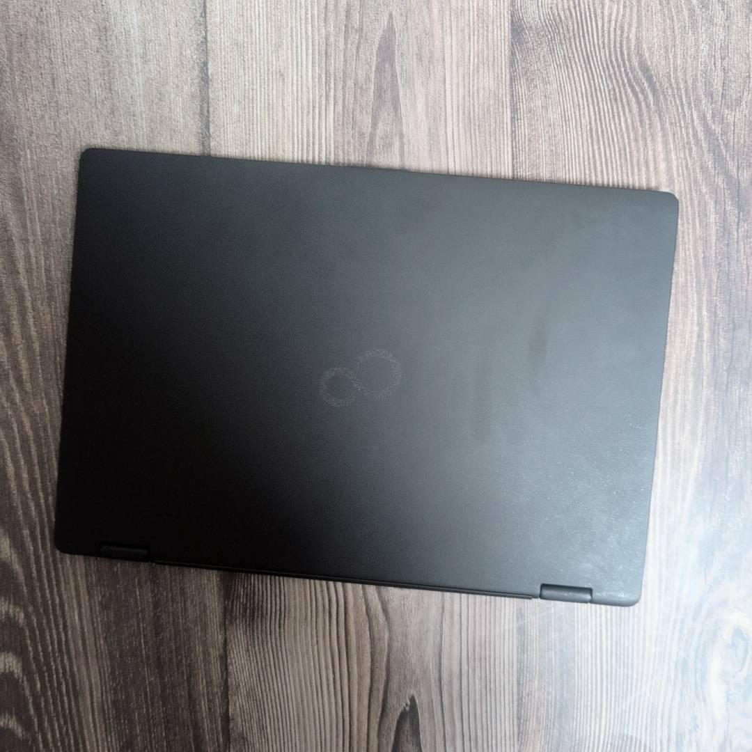 持ち運び◎　LIFEBOOK U9310X 第10世代Core i5 256GB