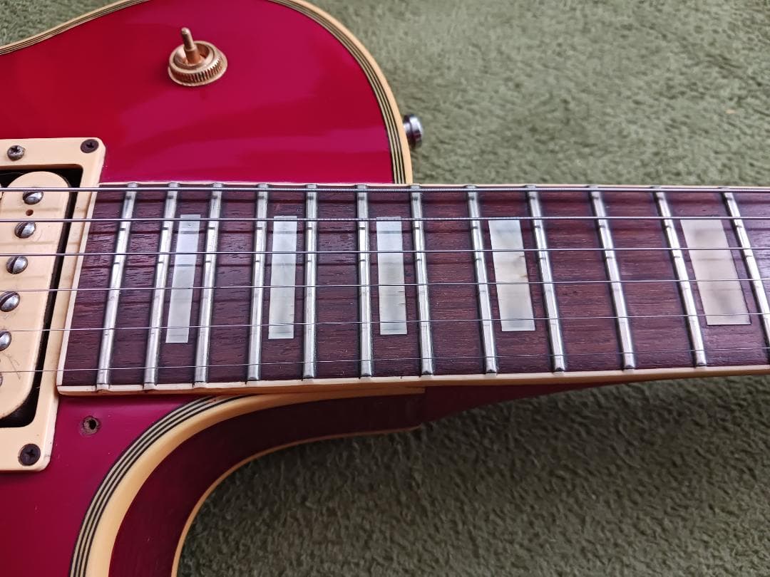 ミ*カ様 グレコ（GRECO ）ギター　レスポール EG600