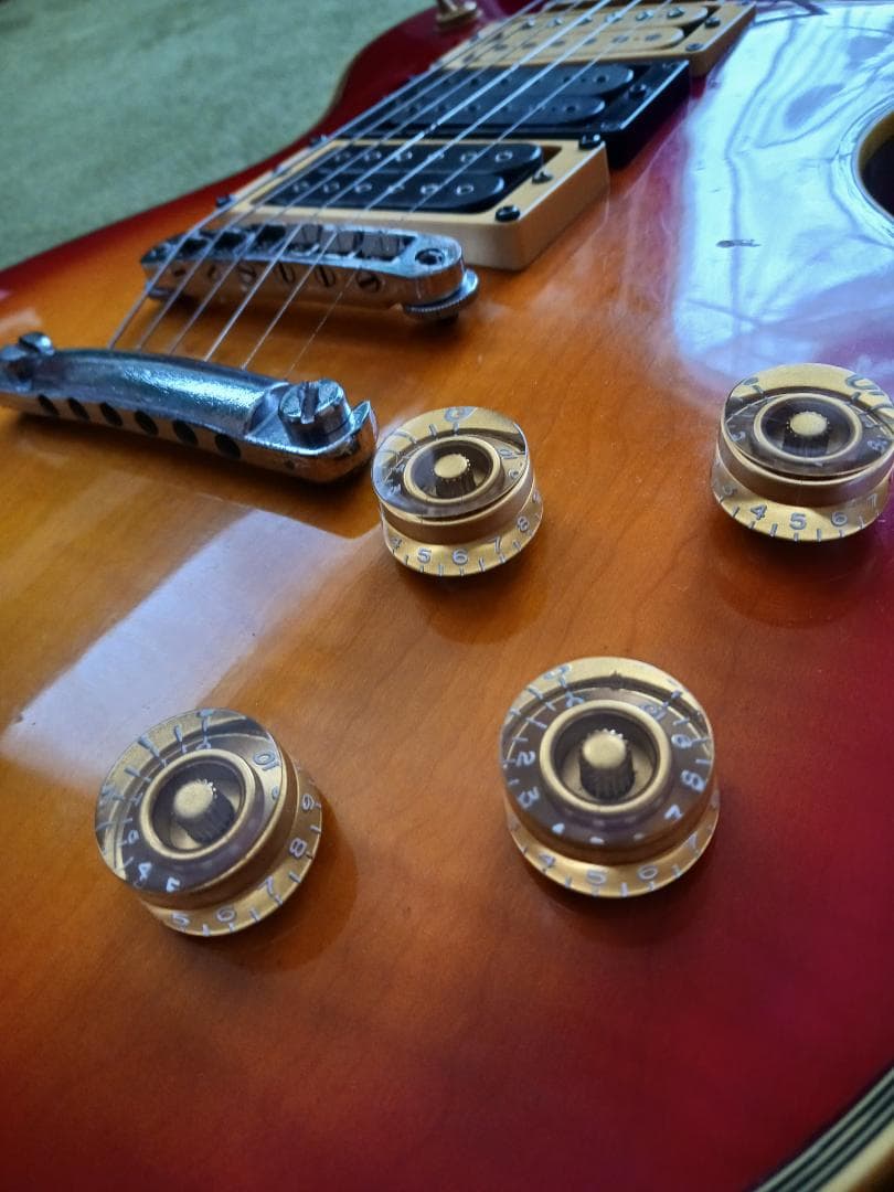 ミ*カ様 グレコ（GRECO ）ギター　レスポール EG600