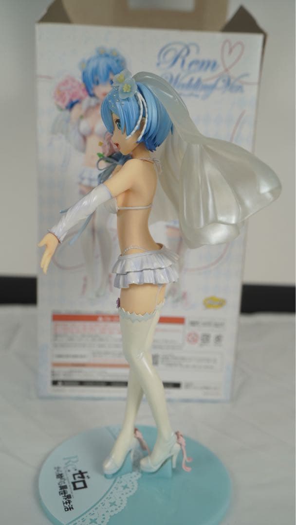 リゼロ レム ウェディングVer フィギュア