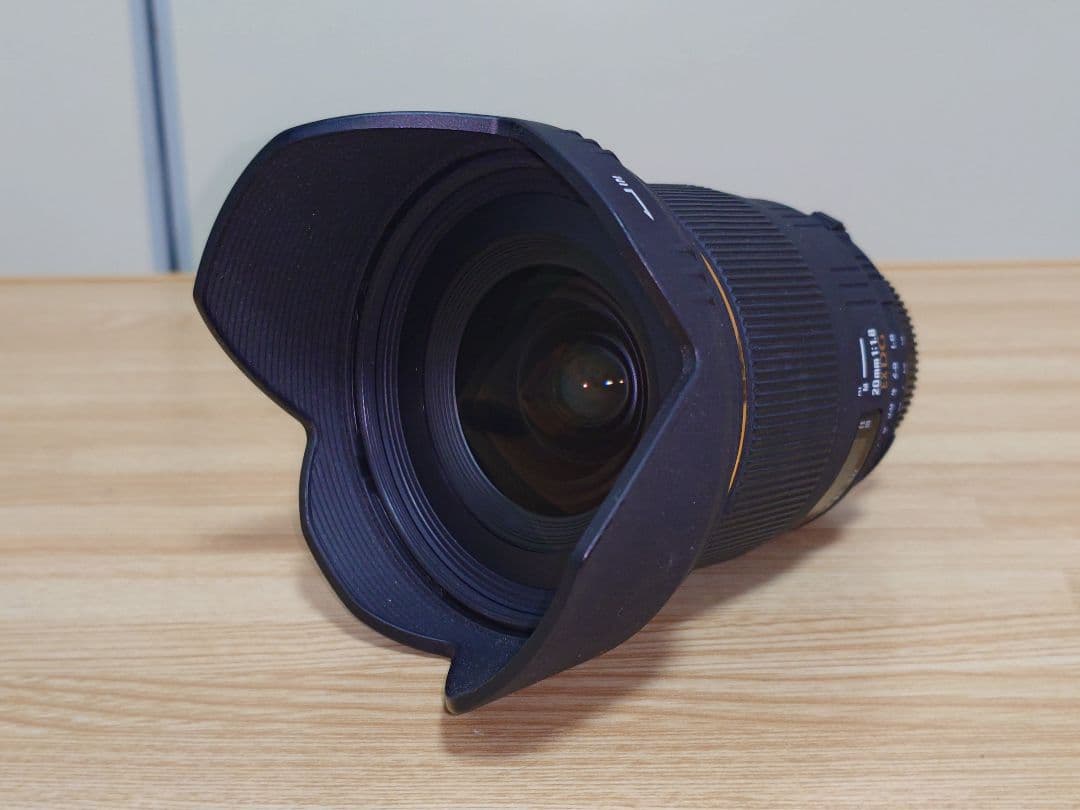 SIGMA 20mm F1.8 EX DG ニコンFマウント用 フルサイズ対応