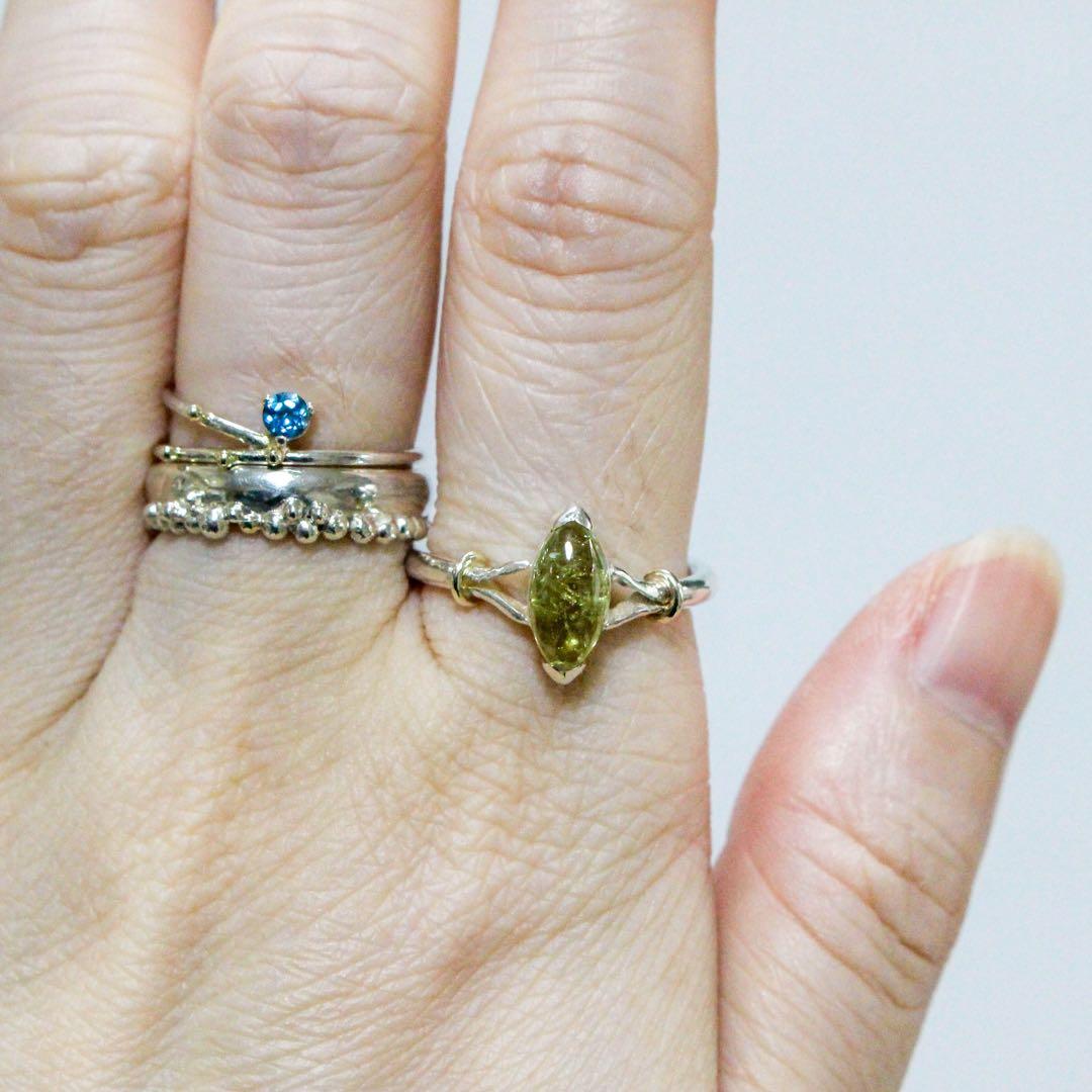 粒々ボンボンタッセルのような太めシルバーリング10号