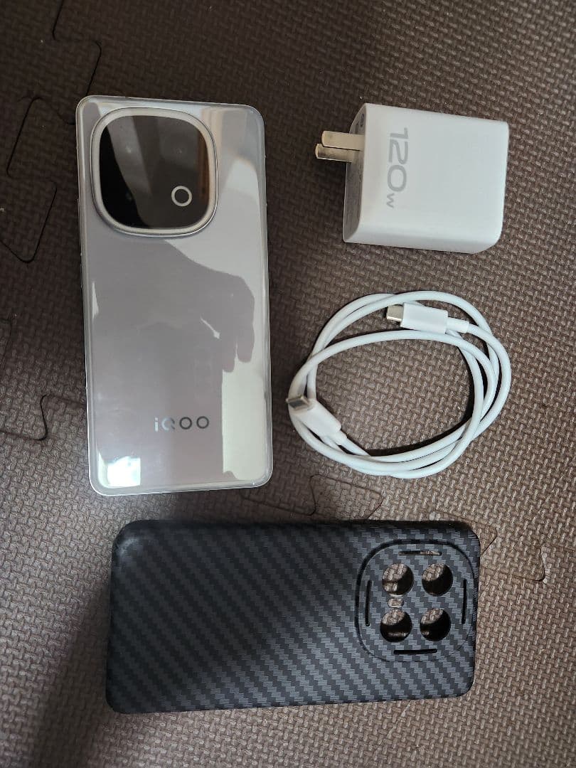 iQOO 13 512GB SIM フリー