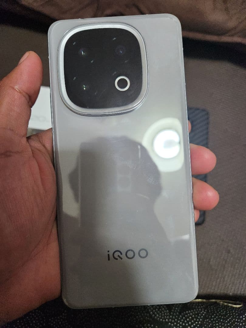 iQOO 13 512GB SIM フリー