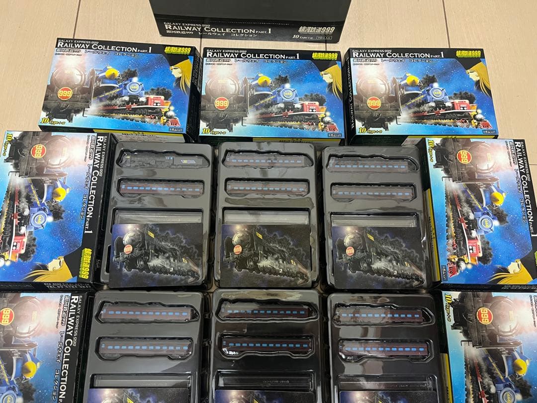 銀河鉄道999 レールウェイコレクション スリーナイン号と客車17輌消灯ver