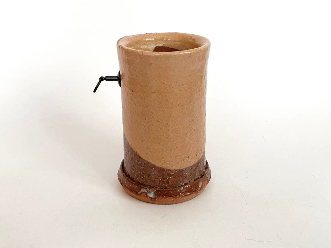 陶芸家　作家物　三輪栄造　花入　掛花入　筒花入　萩　萩焼　共箱　三輪休雪