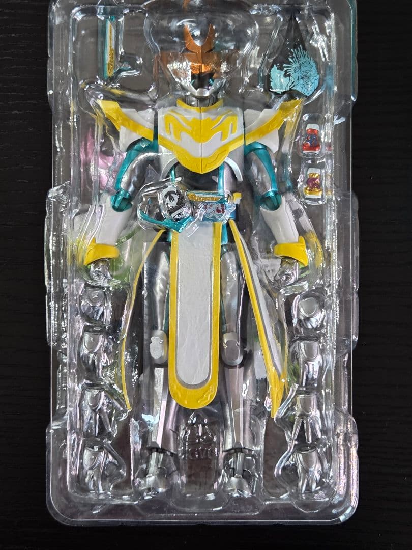 ☆美品☆ S.H.Figuarts 仮面ライダーエビル ライブ セット