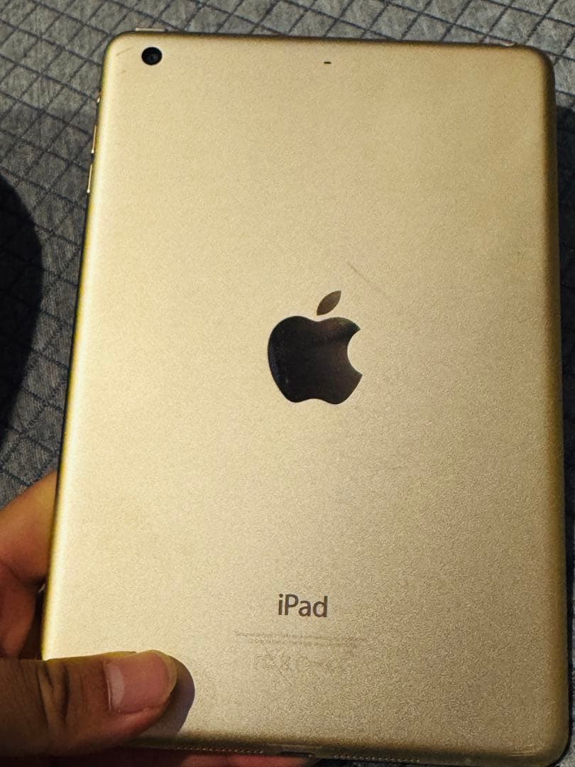 Apple iPad ゴールド 本体