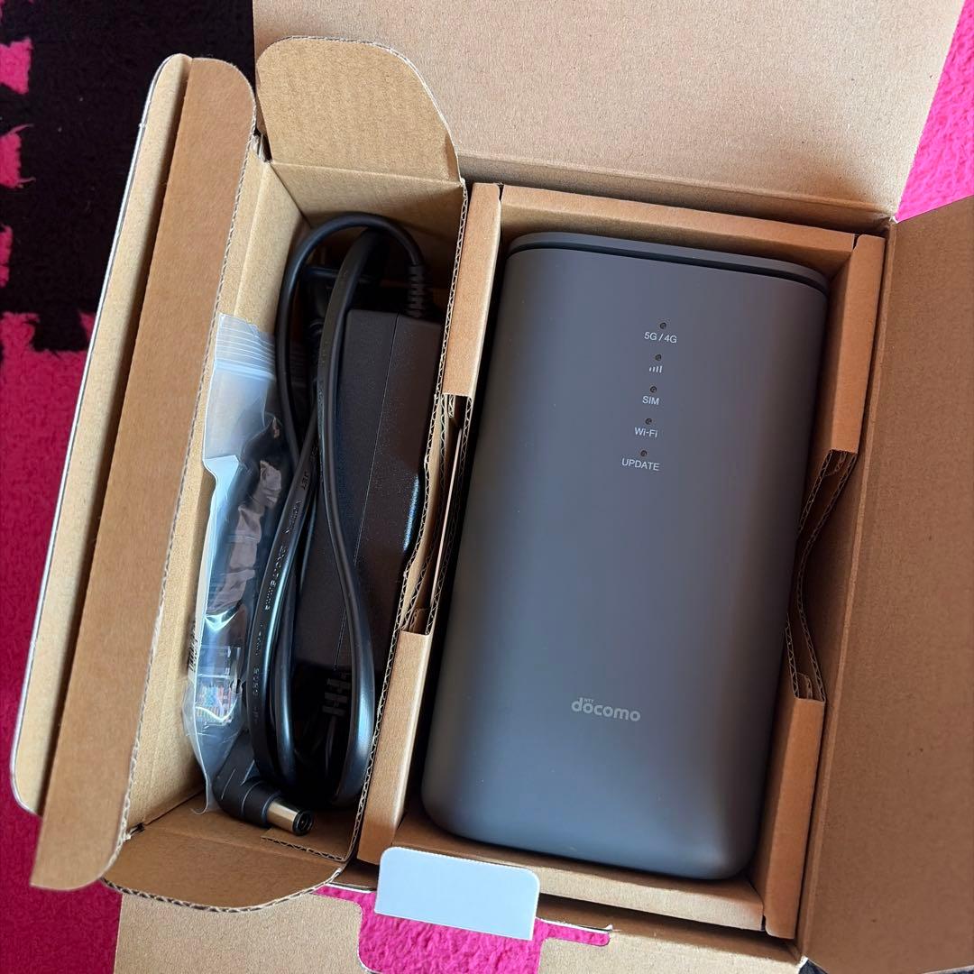 docomo 5Gルーター HR02 未使用品