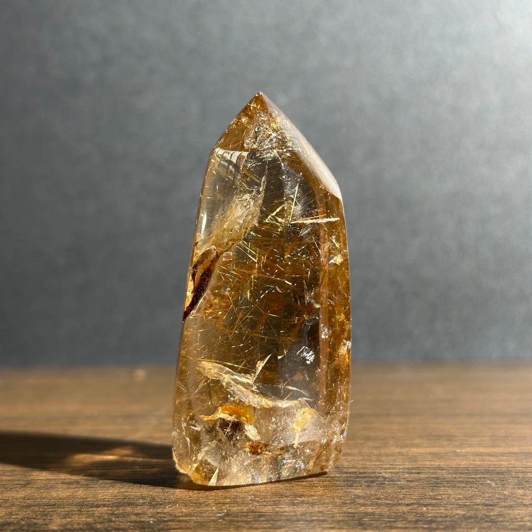 天然石ルチルクォーツのポイント　置物G.604