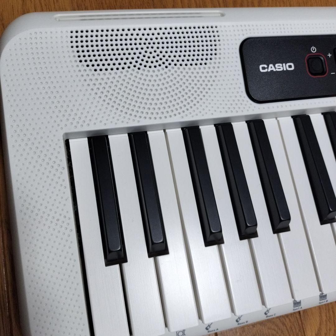 カシオ CASIO 電子キーボード CT-S200 WE ホワイト 61鍵盤