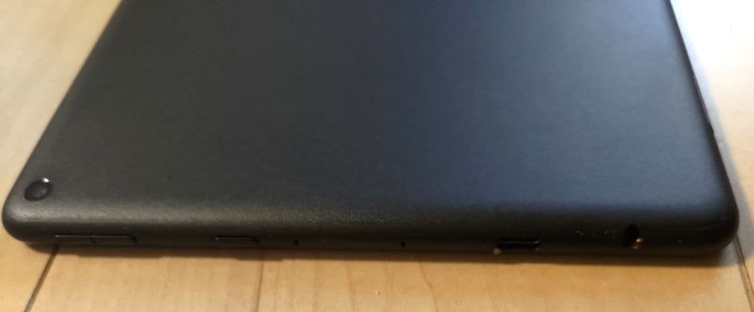 Amazon Fire HD 10 第11世代 タブレット 純正カバー 付き