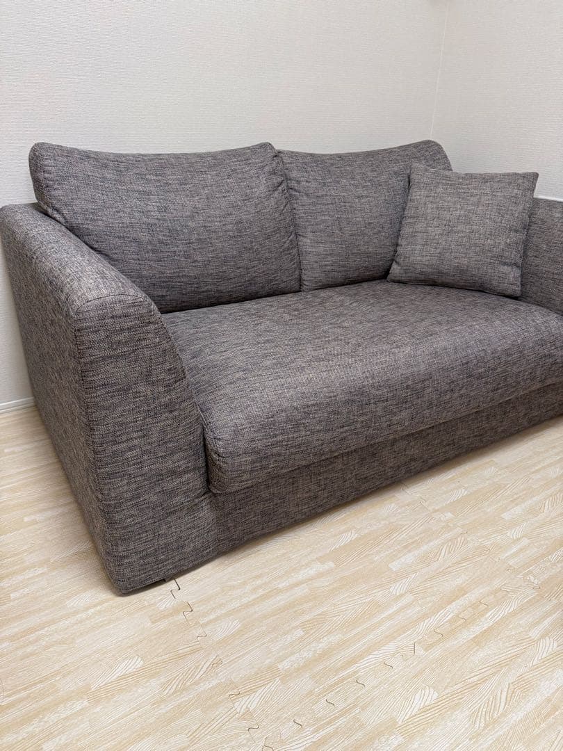 グレー 2人掛けソファ クッション付き