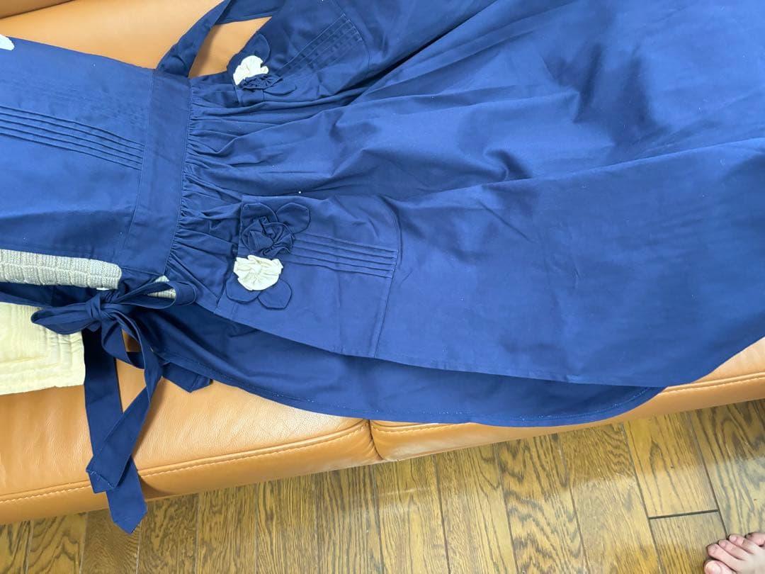 ネイビー　エプロン