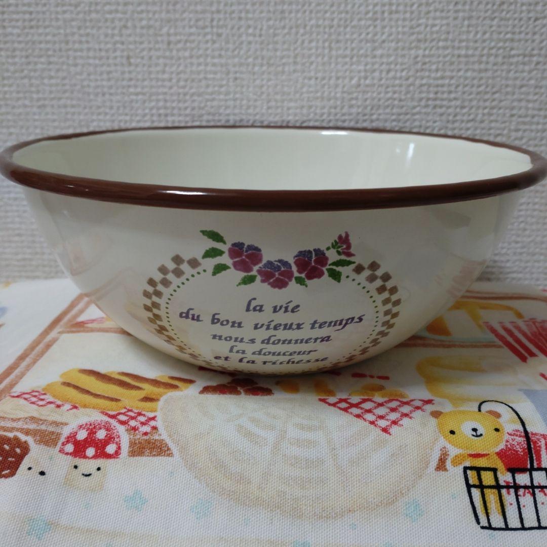 未使用！　マニー　Many ライフショップマニー　ホーロー　ボール　ボウル