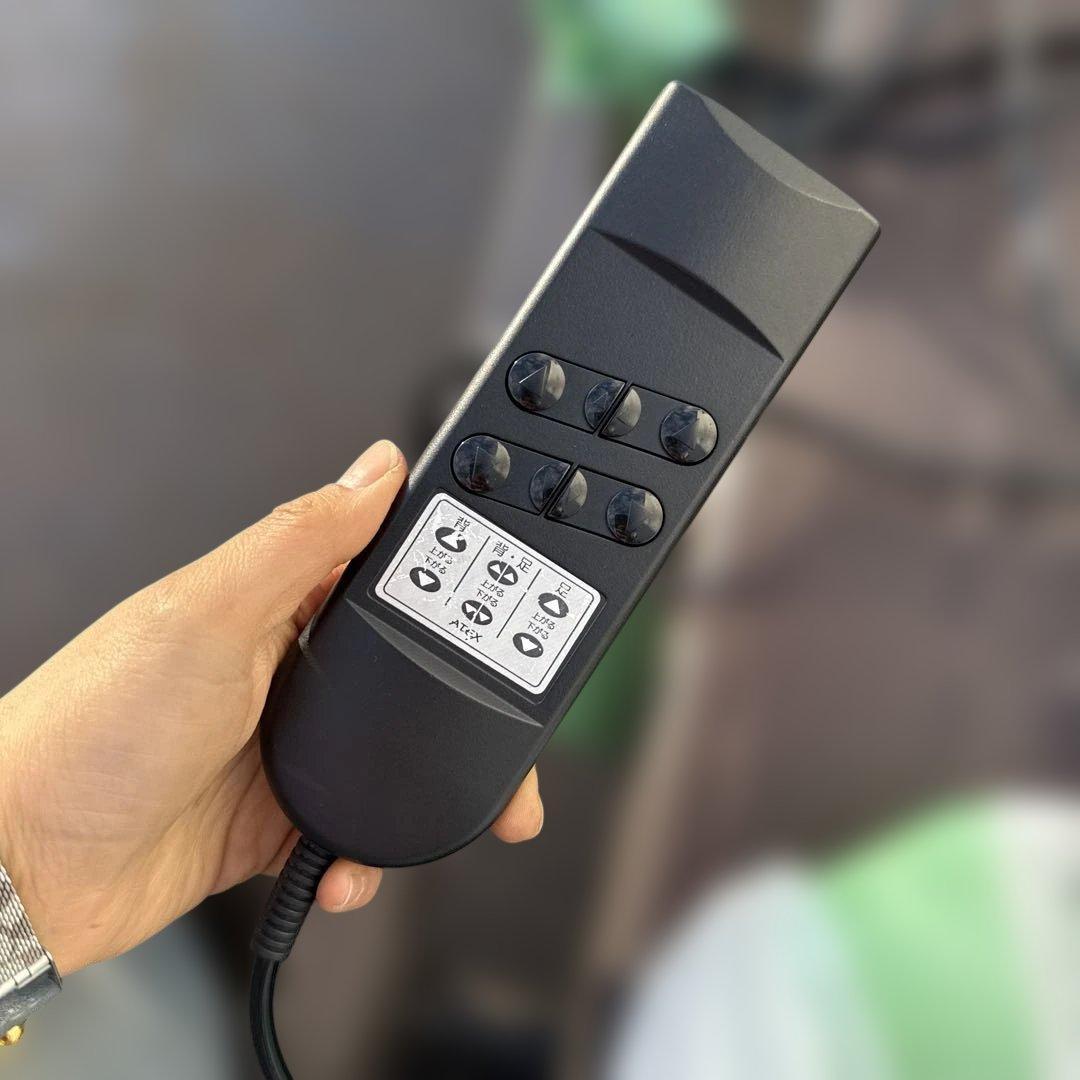 リクライニングベッド　電動ベッド　介護用