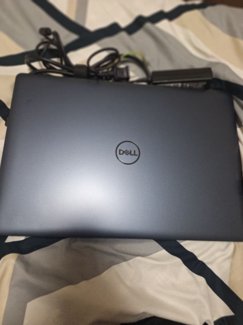 DELL Inspiron 15 5575【Ryzen5+8GB 】