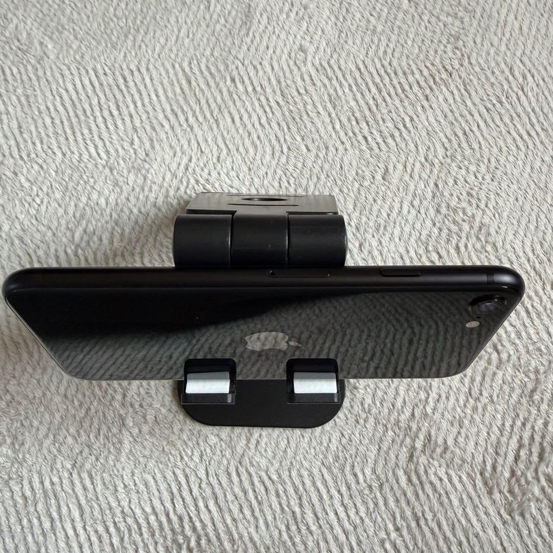 iPhone SE 第2世代 128GB ブラック 超美品 SIMフリー