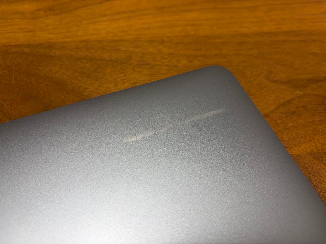美品❗️MacBook Pro 2022 M2チップ 24GB&512GB