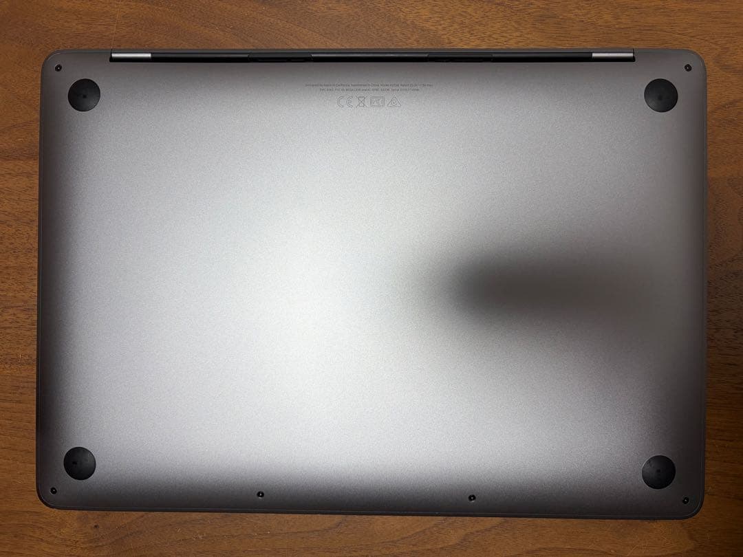 美品❗️MacBook Pro 2022 M2チップ 24GB&512GB