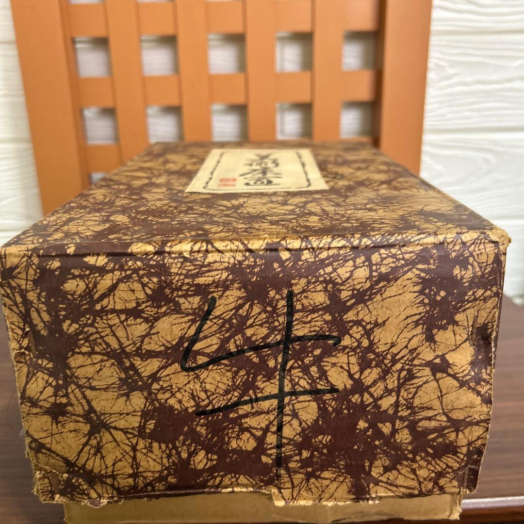 牛　置物　飾り　美術床置　工芸品