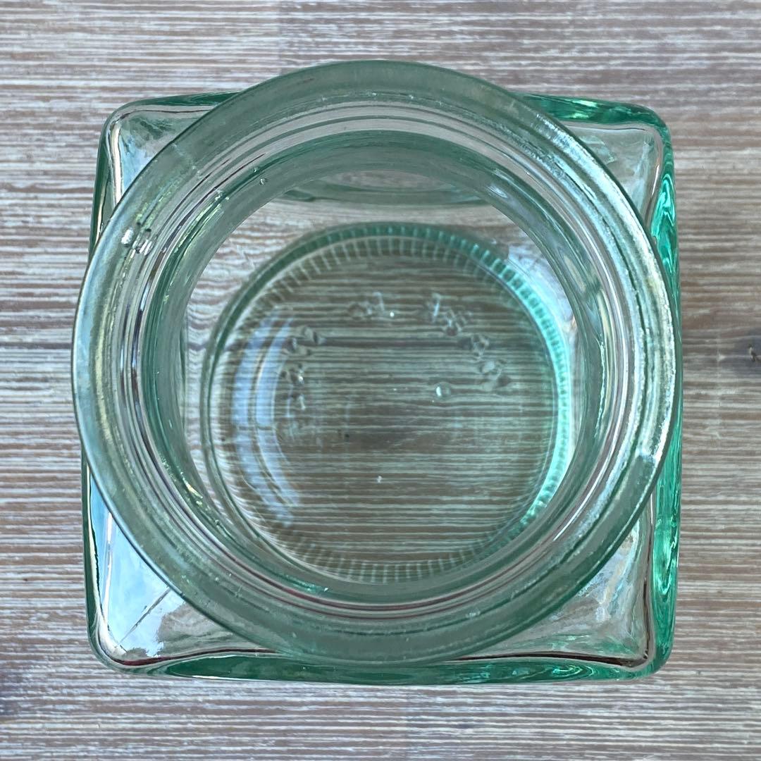 ガラス瓶　キャニスター　イタリア製　ヴィンテージ　大きめ　グリーン