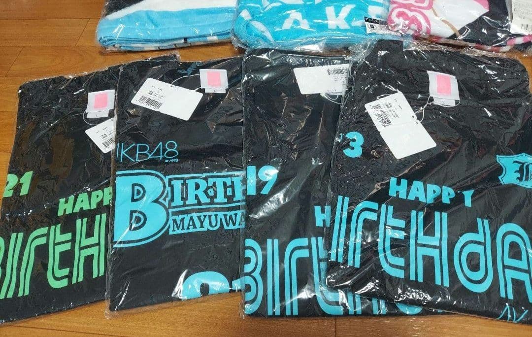 AKB48グループCD枚　DVD枚グッズ、タオル、ティシャツ　まとめ買い　セット