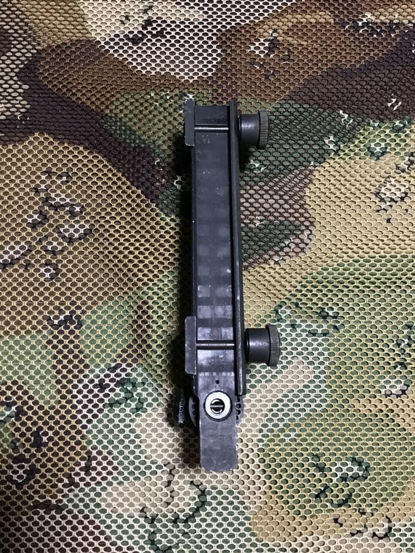米軍放出品実物　M4 キャリングハンドル　中古品1