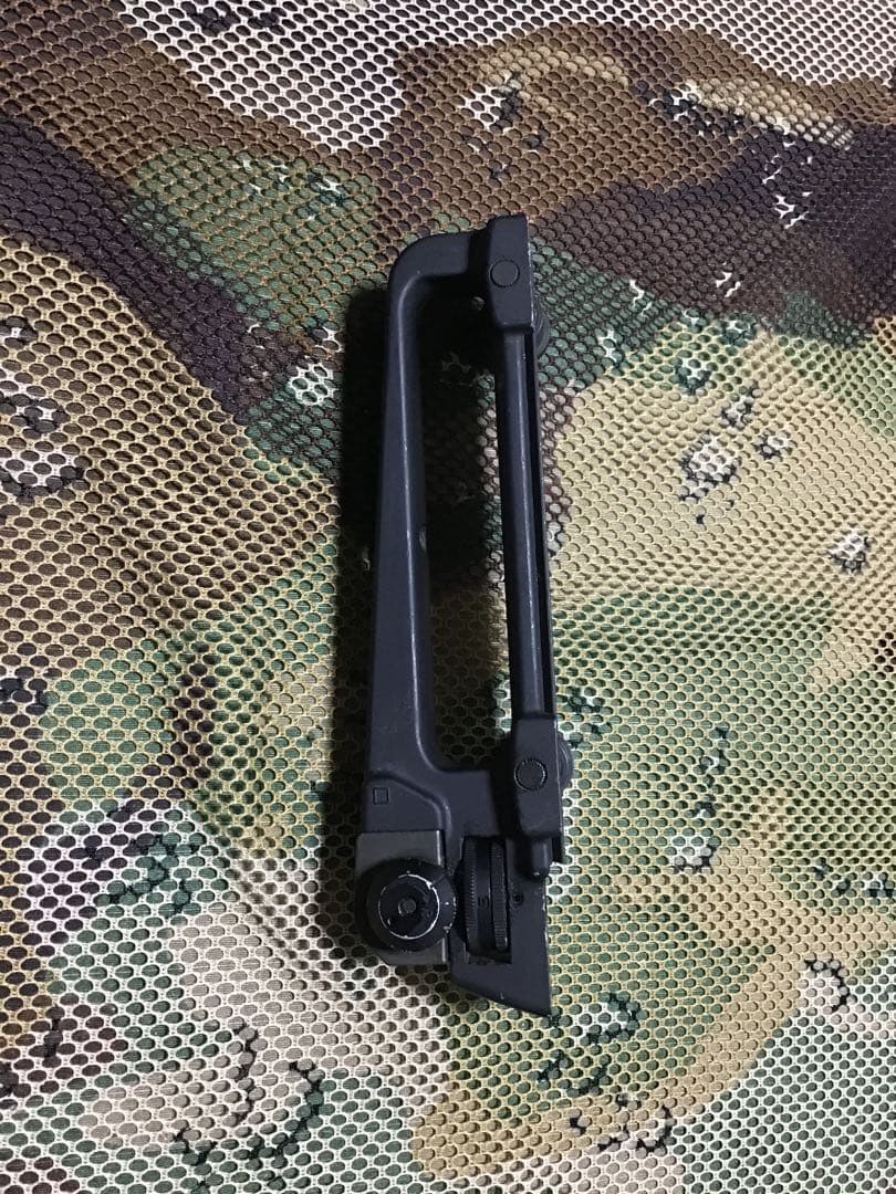 米軍放出品実物　M4 キャリングハンドル　中古品1