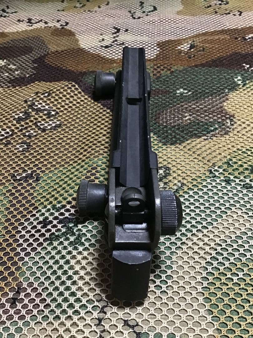 米軍放出品実物　M4 キャリングハンドル　中古品1